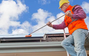 Barton Le Clay soft wash roof cleaning